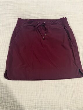 Athleta Stretch Ribbed Waistband Skirt in Plum